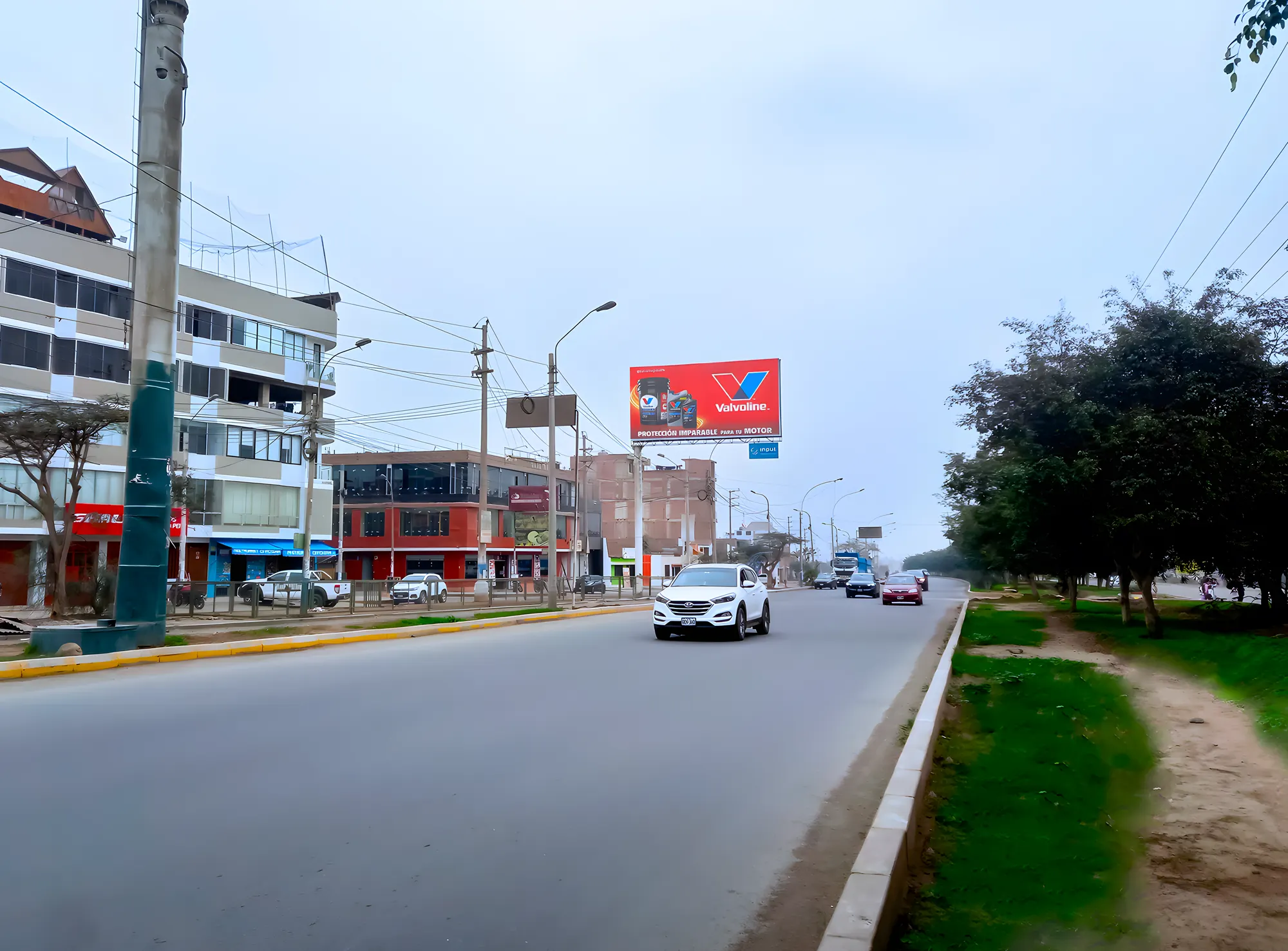 Panel publicitario instalado por Input